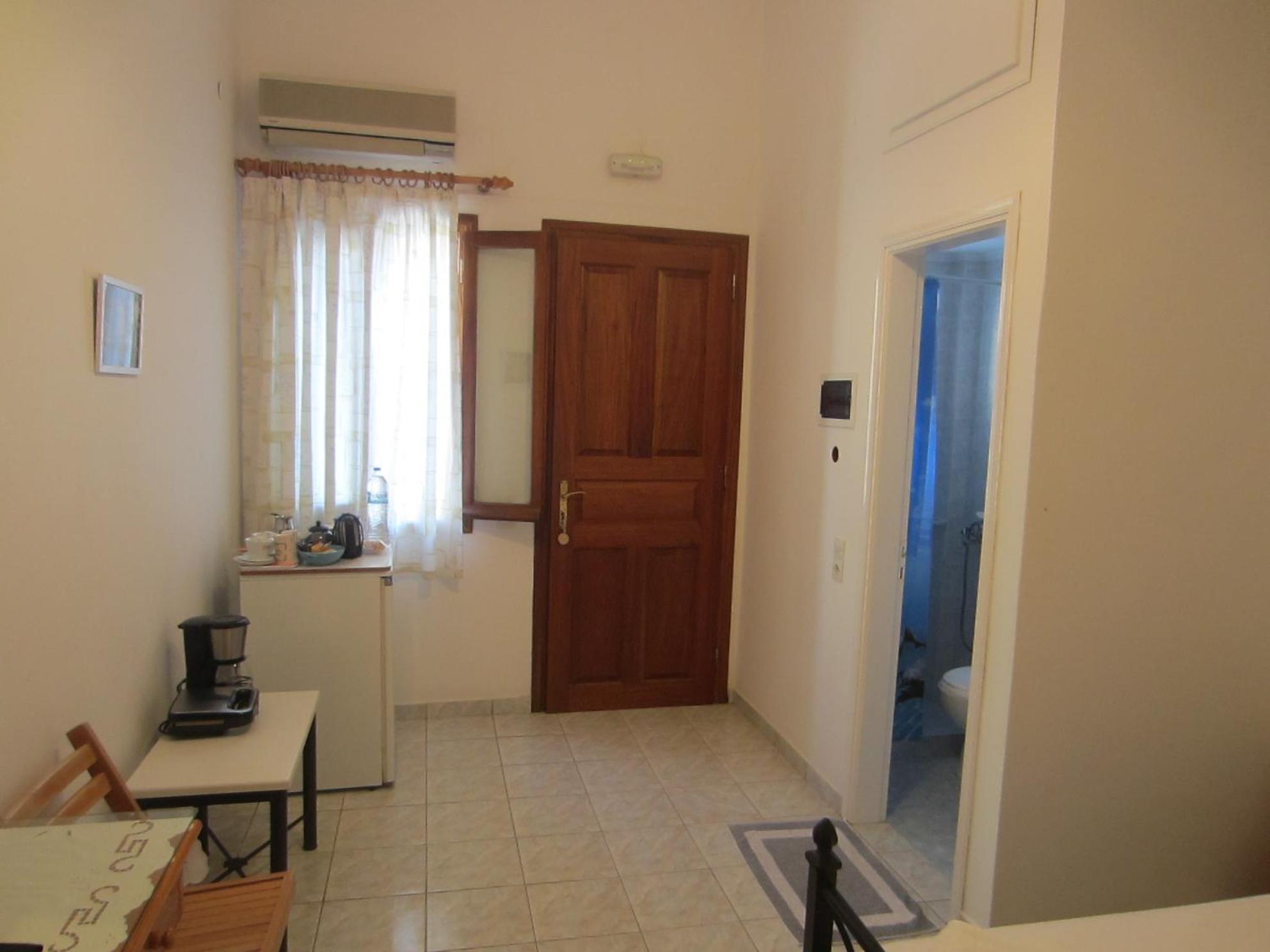 Katerina Apartments Triovasálos 外观 照片